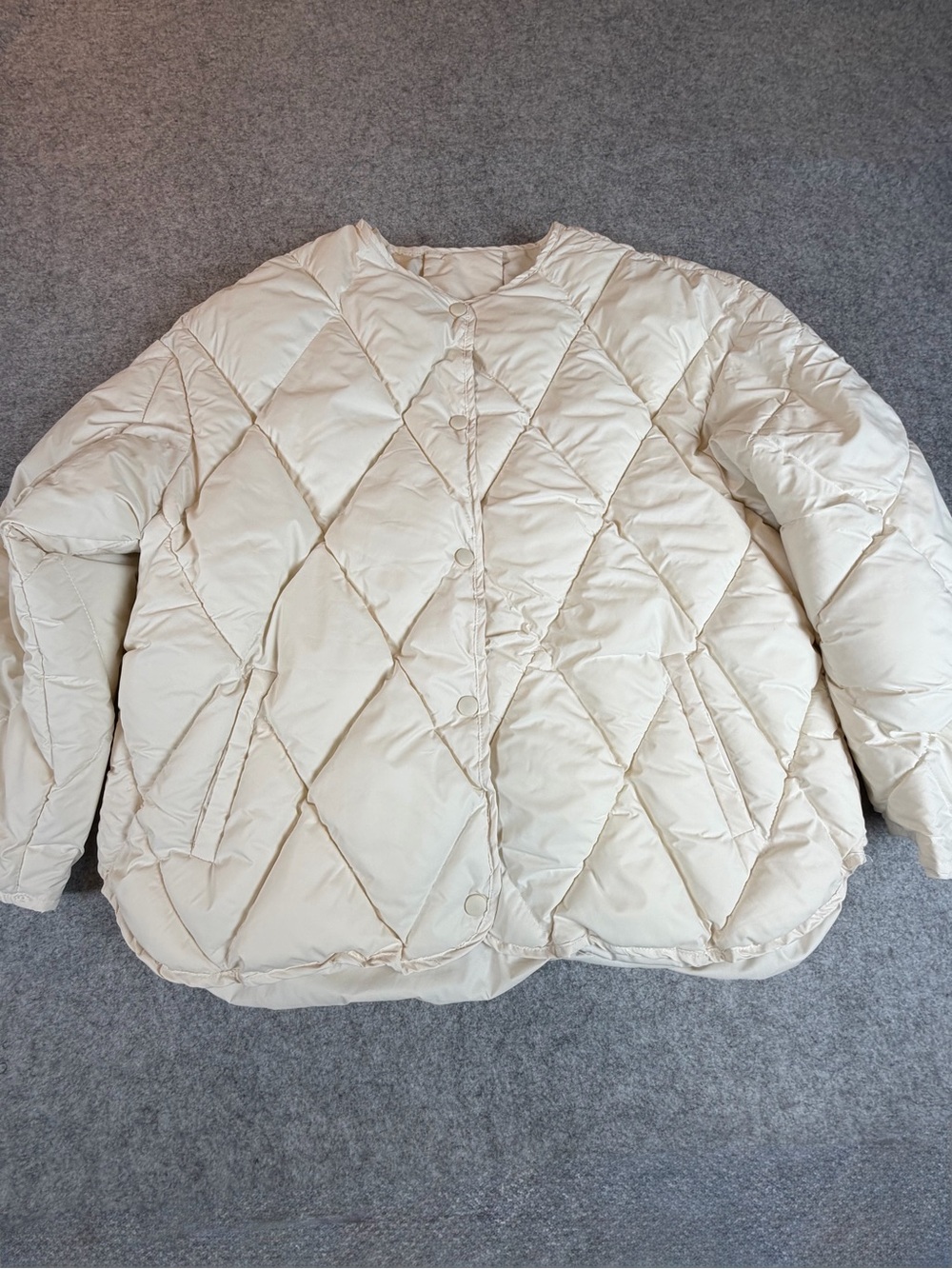 Women's Cream Quilted Puffer Jacket Oversized Soft Girl Minimalist no size tag